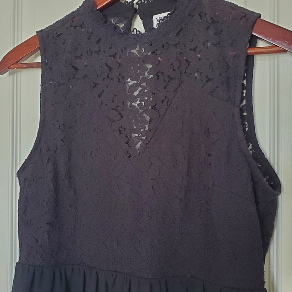 Vero Moda LBD Lace Top Fit & Flare Dress - Picture 2 of 6